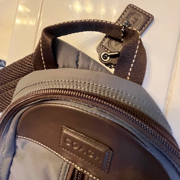 Coach Charcoal and Brown Belt Chest Back Sling Bag F70692 - Picture 12 of 13